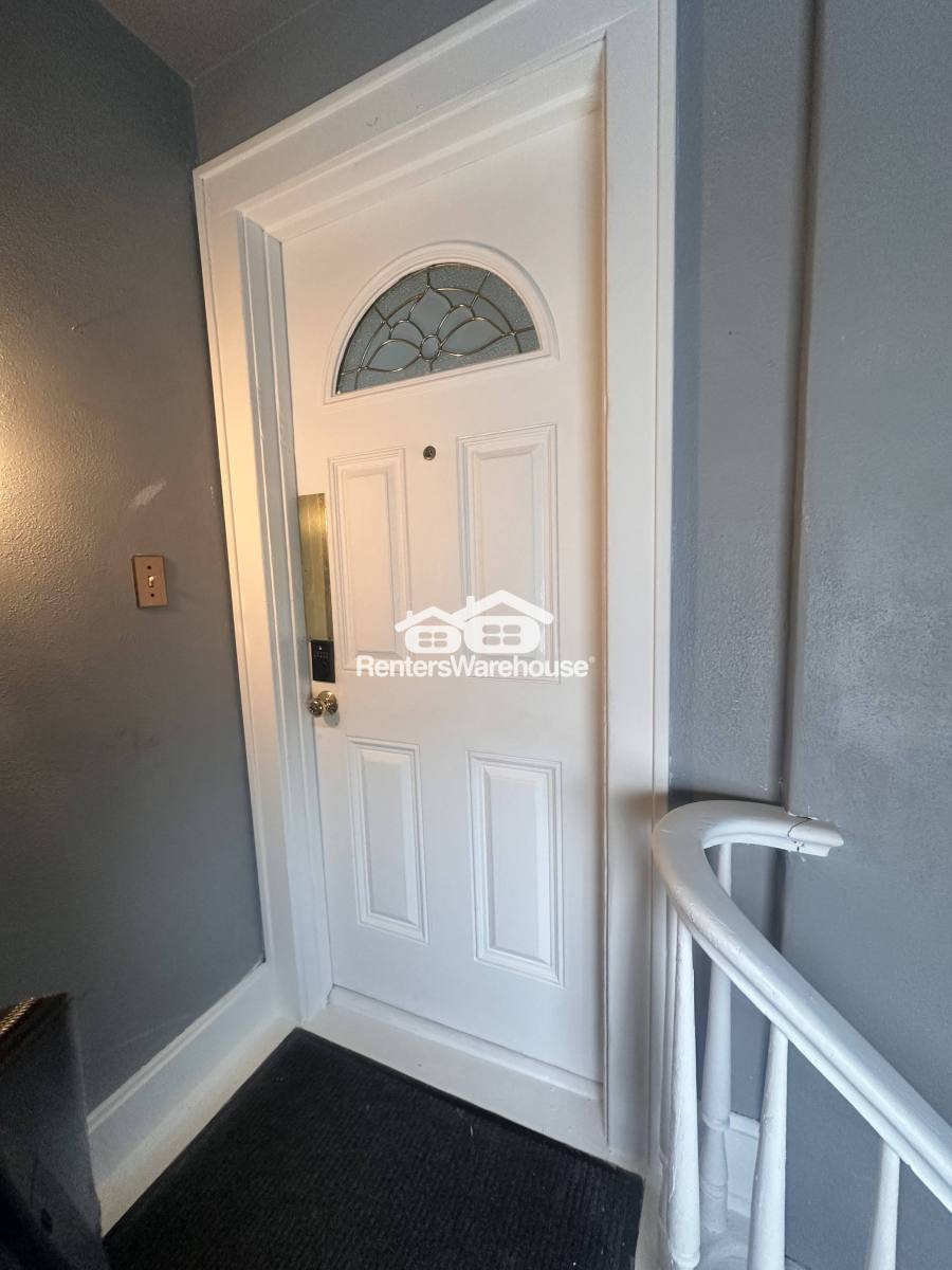 Townhouse for rent at 3501 22nd Ave S, Minneapolis, MN 55407