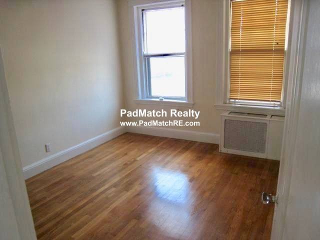 Apartment for rent at 2003 Commonwealth Ave #10, Brighton, MA 02135