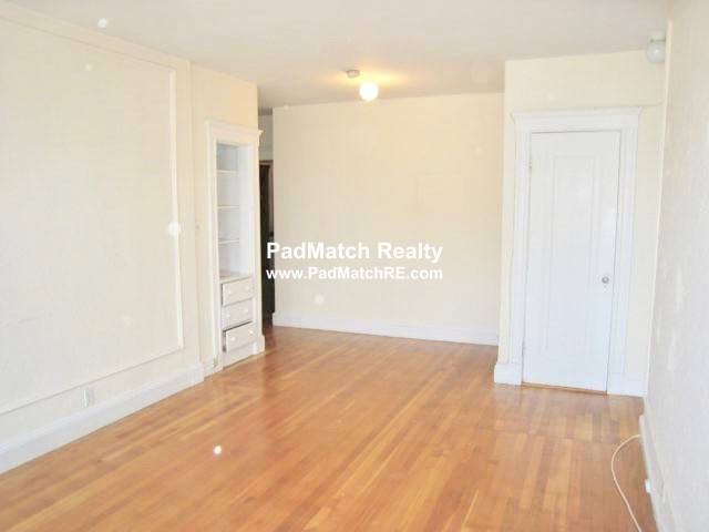 Apartment for rent at 2003 Commonwealth Ave #10, Brighton, MA 02135