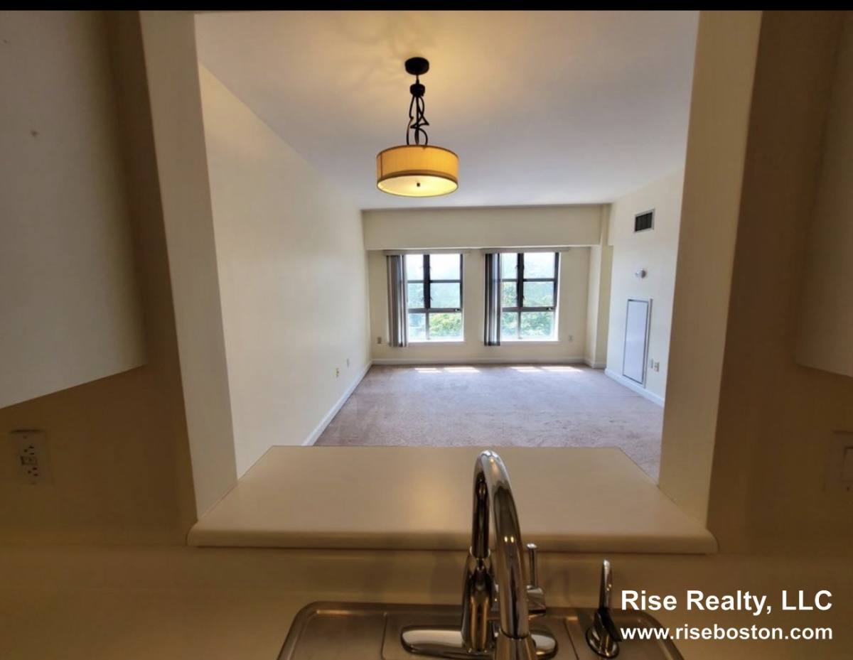 Apartment for rent at 931 Mass Ave #605, Cambridge, MA 02139