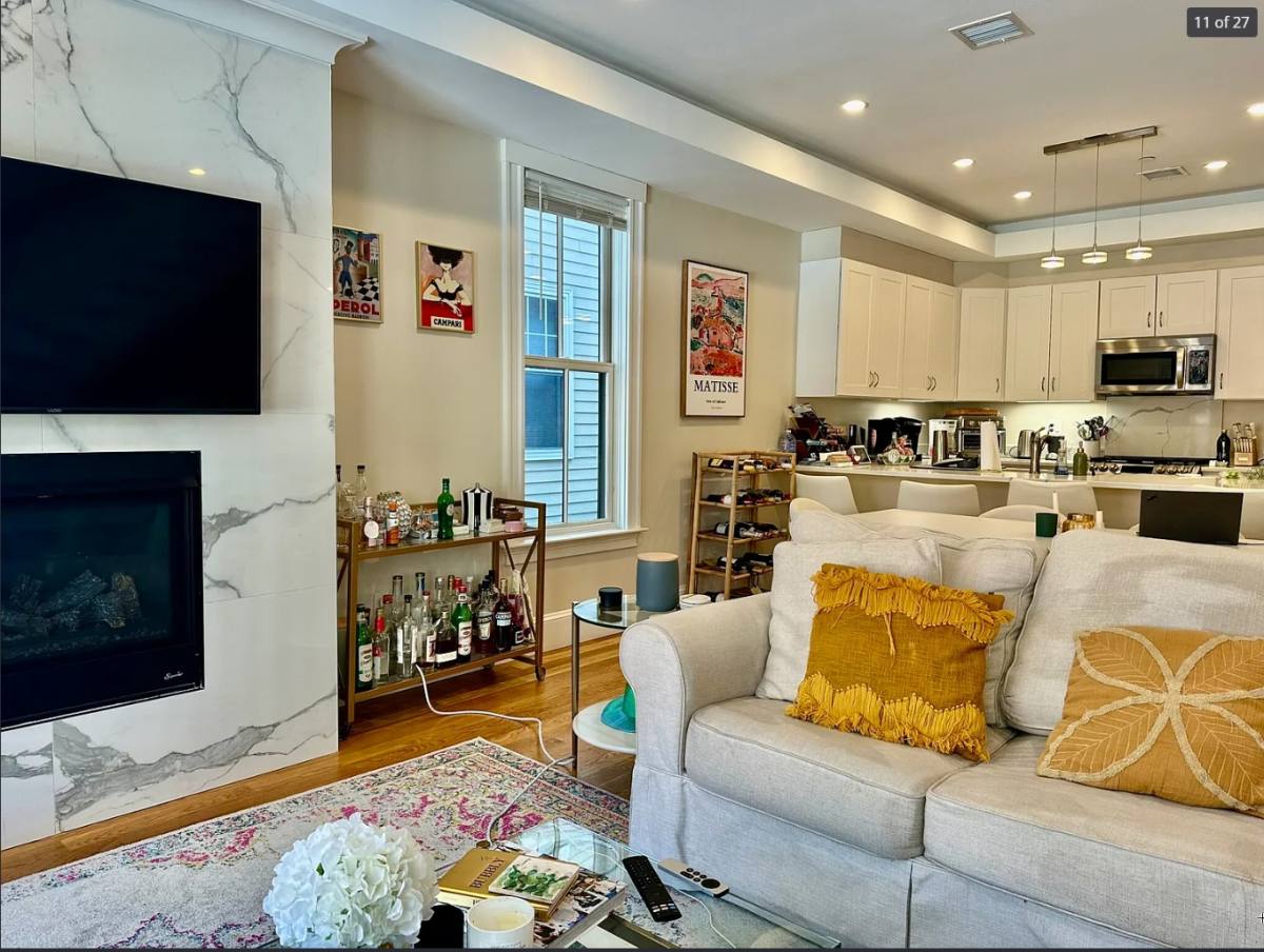 Apartment for rent at 470 Green St #2, Cambridge, MA 02139