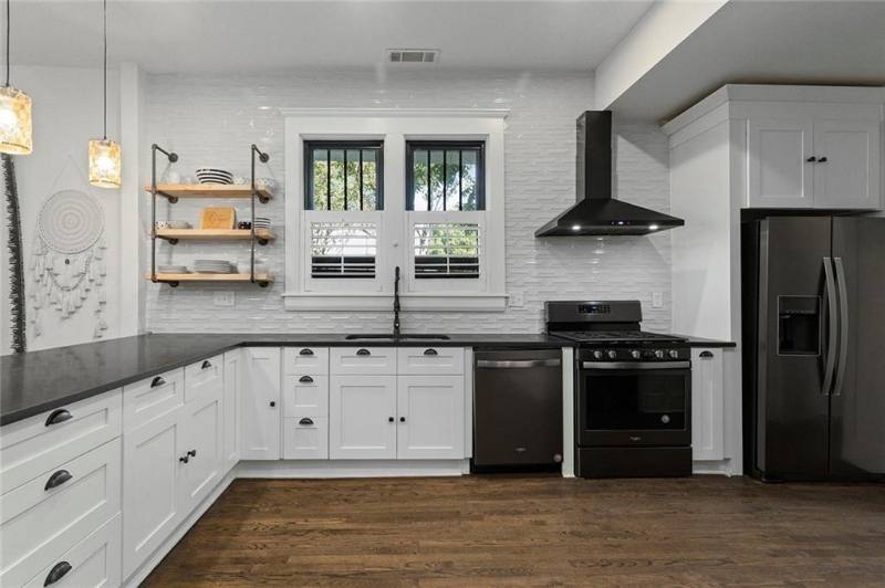 House for rent at 563 Parkway Dr NE, Atlanta, GA 30308