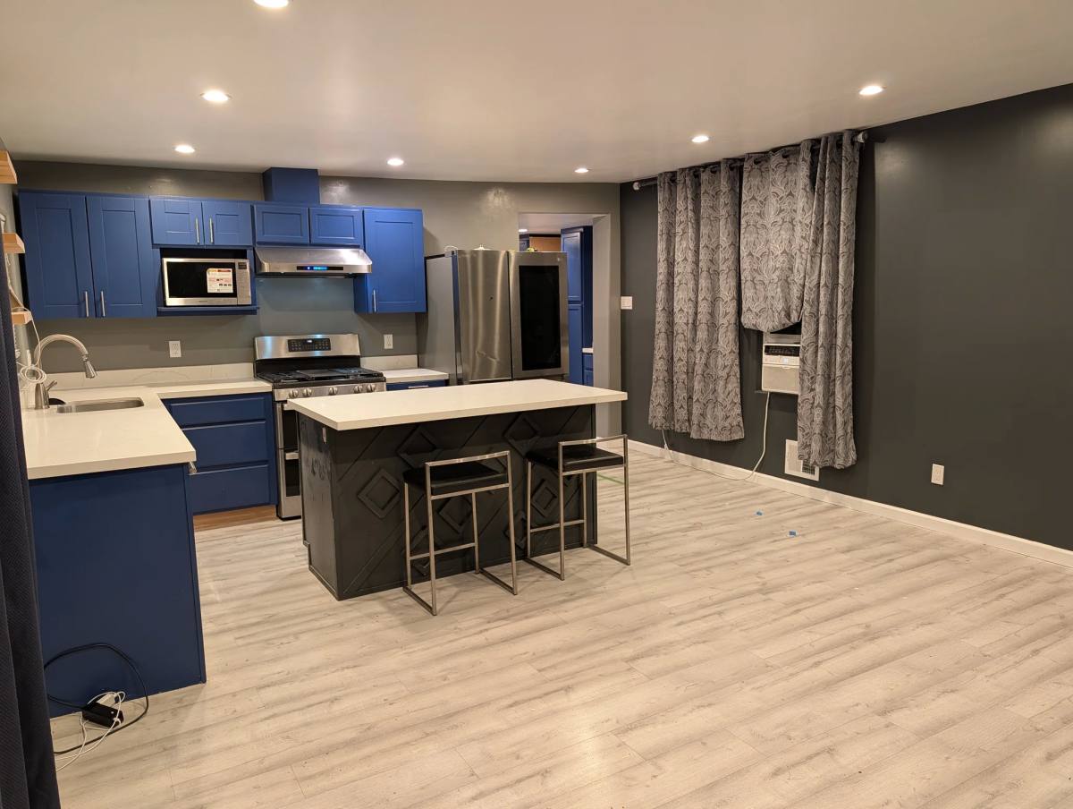 House for rent at 9834 Lawlor St, Oakland, CA 94605