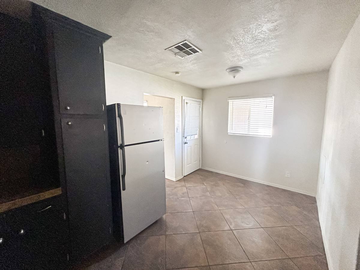 House for rent at 33 S Olive, Mesa, AZ 85204