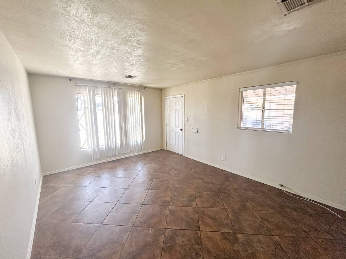 House for rent at 33 S Olive, Mesa, AZ 85204