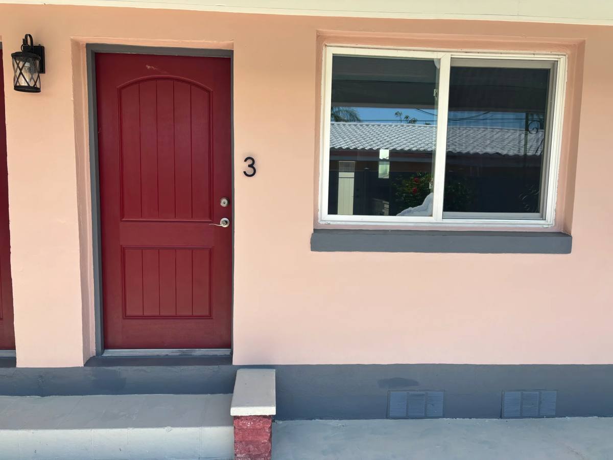 Apartment for rent at 7261 Bay St, Saint Petersburg, FL 33706