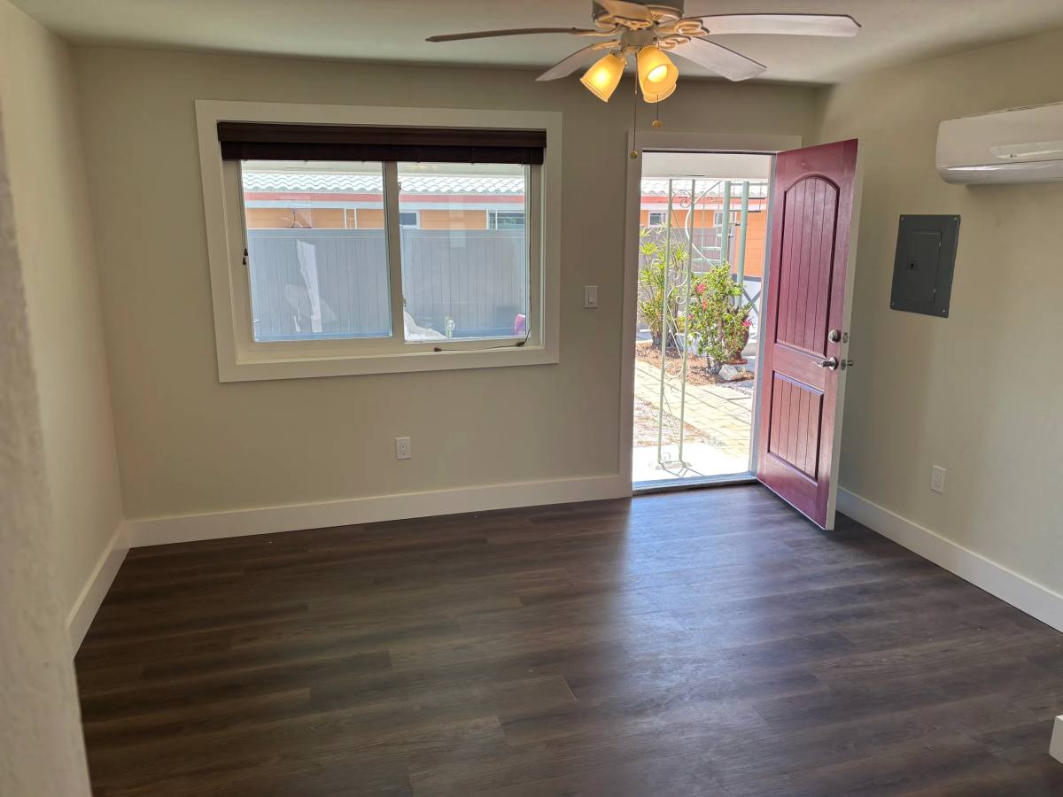 Apartment for rent at 7261 Bay St, Saint Petersburg, FL 33706