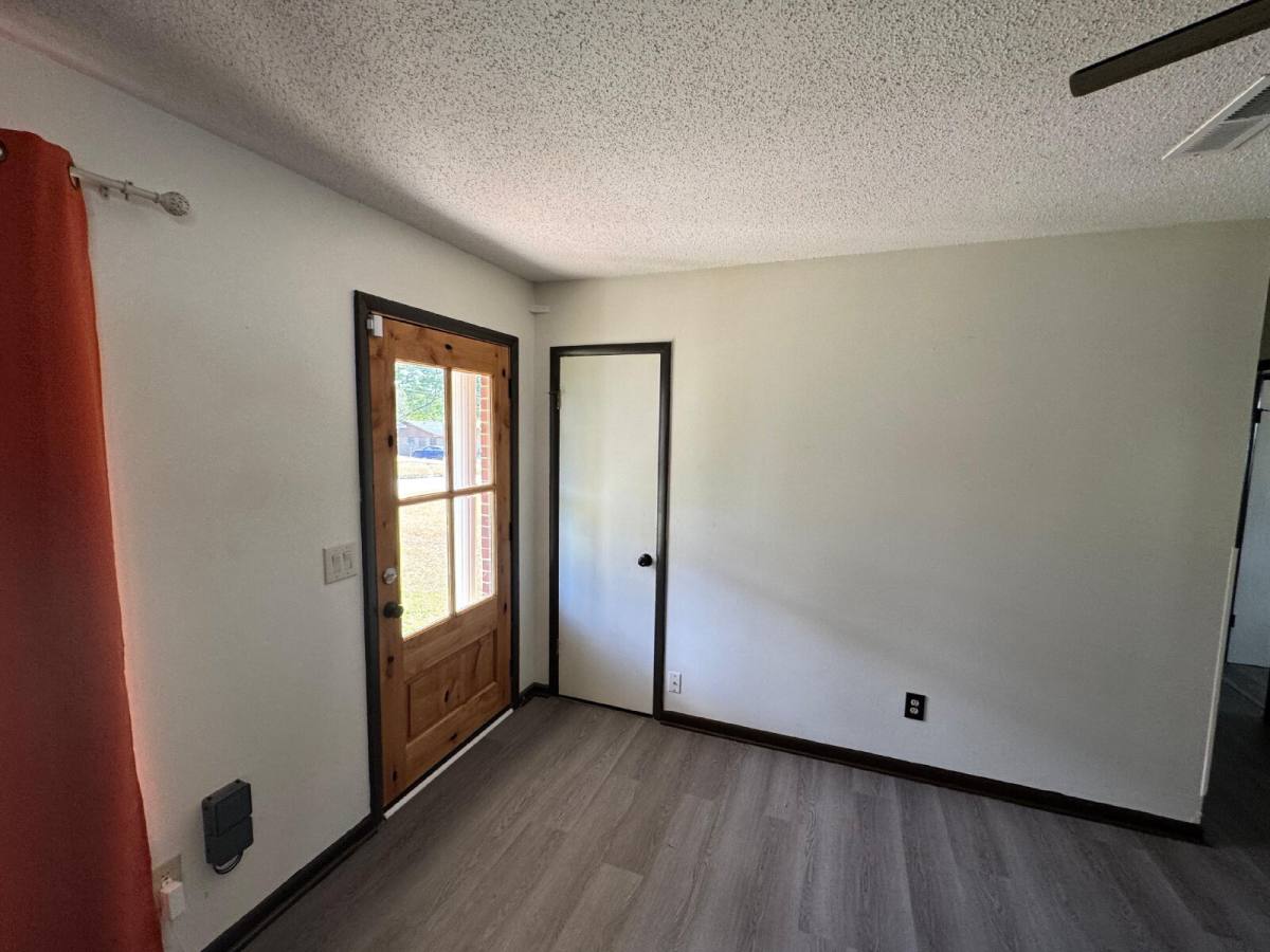 House for rent at 1581 E Selma St, Dothan, AL 36301