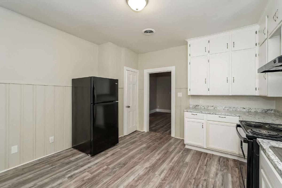 House for rent at 1708 Pearl Ave, Wichita Falls, TX 76301