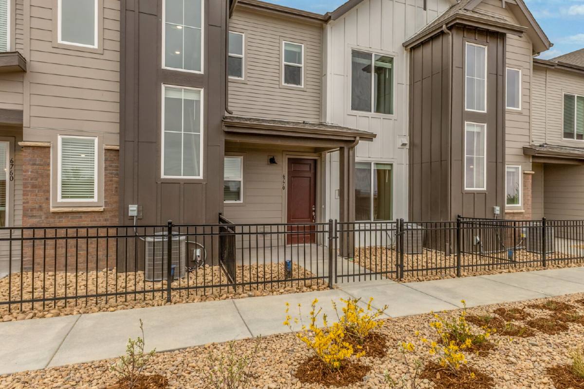 Townhouse for rent at 6770 Merseyside Lane, Castle Rock, CO 80108