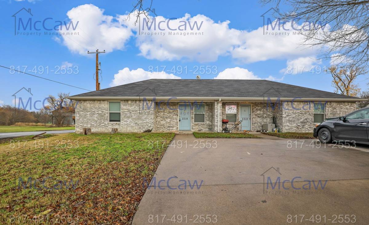 Apartment for rent at 2312 Gilmer St, Caddo Mills, TX 75135