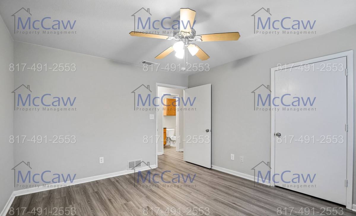 Apartment for rent at 2312 Gilmer St, Caddo Mills, TX 75135