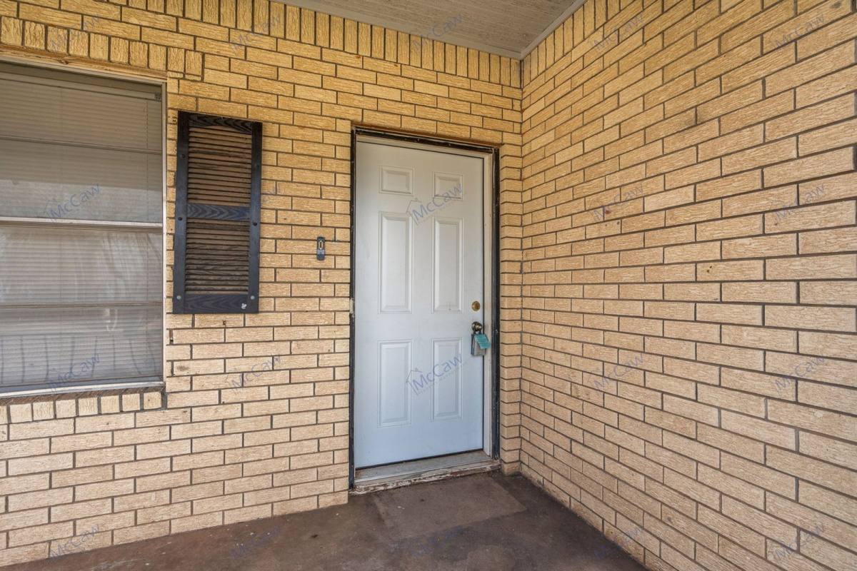 House for rent at 1209 Gladiolus St, Wichita Falls, TX 76301
