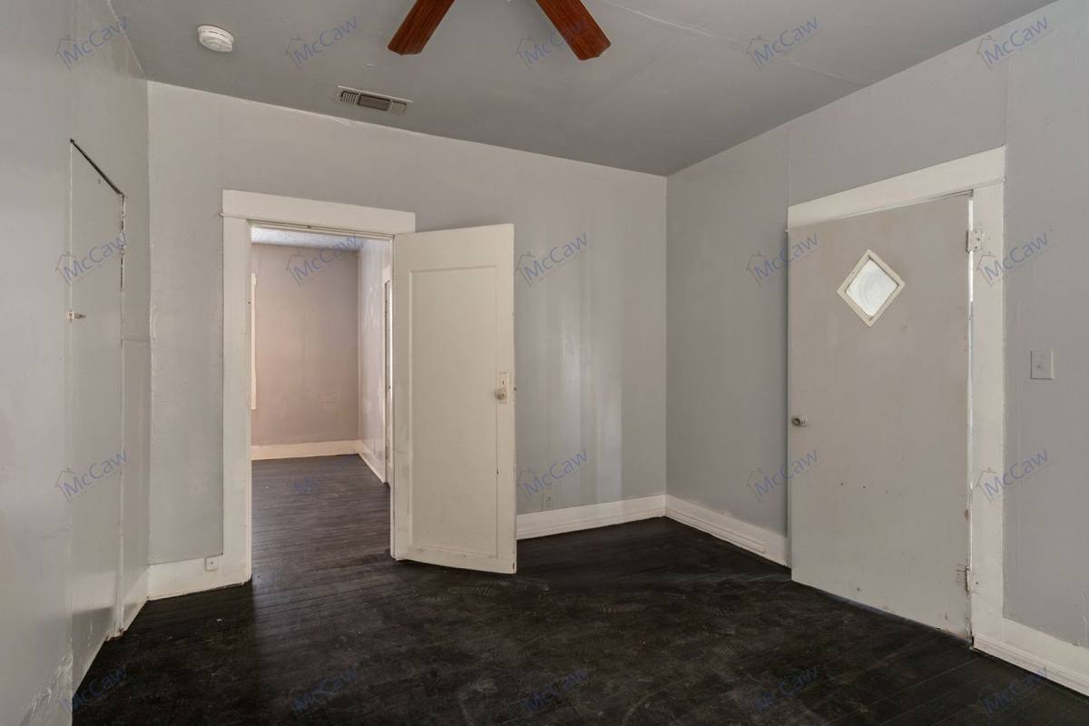 House for rent at 1209 Gladiolus St, Wichita Falls, TX 76301