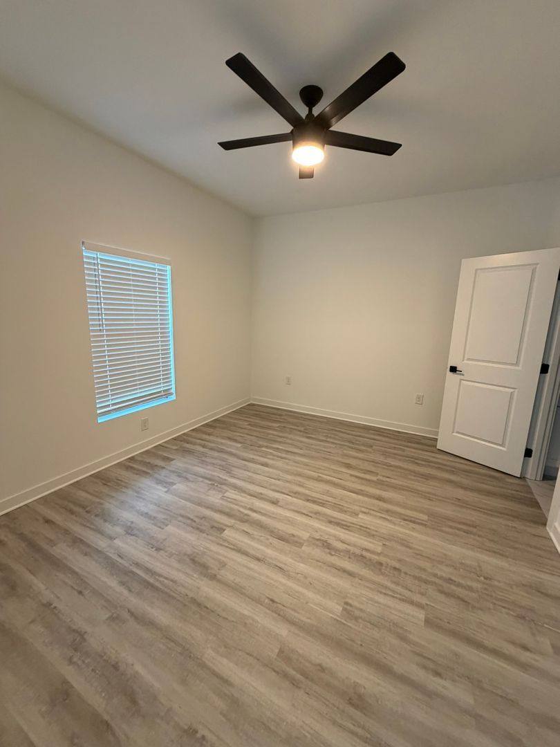 Apartment for rent at 1117 Abrams Blvd, Lehigh Acres, FL 33971