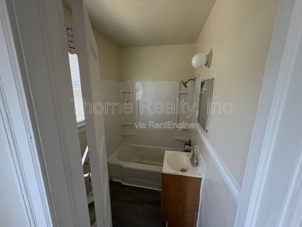 Apartment for rent at 216 S Vyne St, Rocky Mount, NC 27804