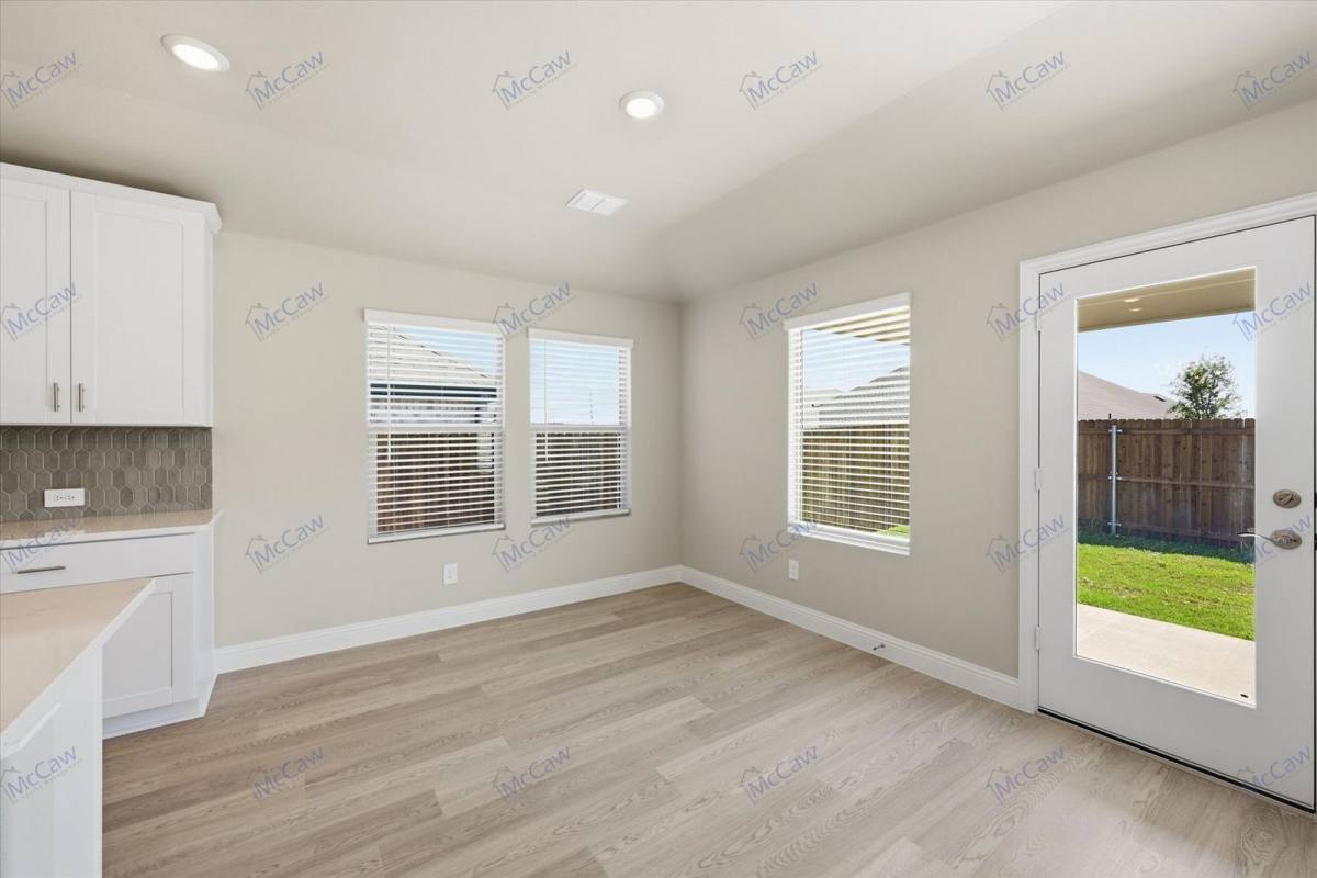House for rent at 811 London Town Lane, McKinney, TX 75071