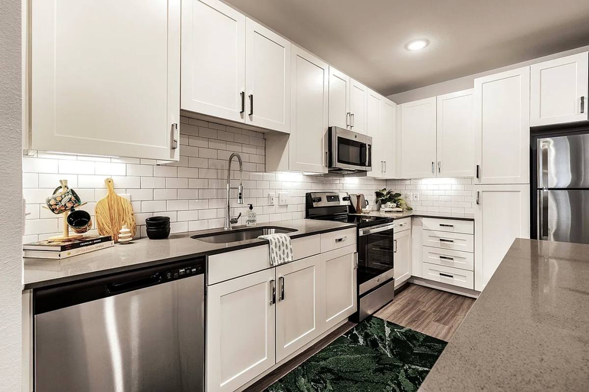 Apartment for rent at 2001 Plateau Vista Blvd, Round Rock, TX 78664
