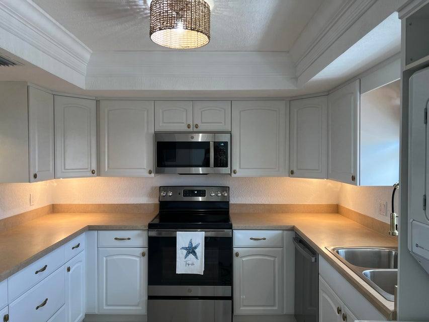 Condo for rent at 100 Waterway Rd, Jupiter, FL 33469