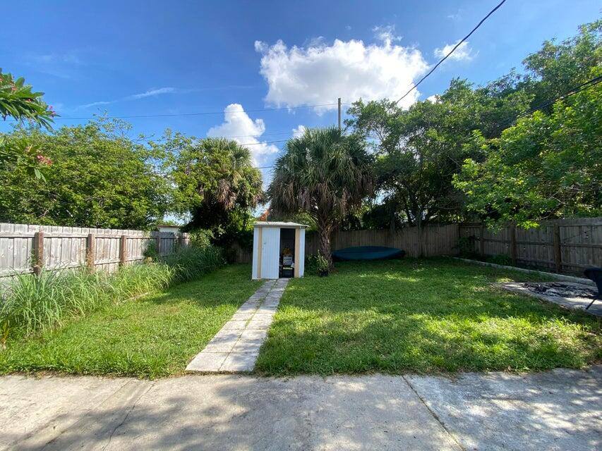 House for rent at 917 31st St, West Palm Beach, FL 33407