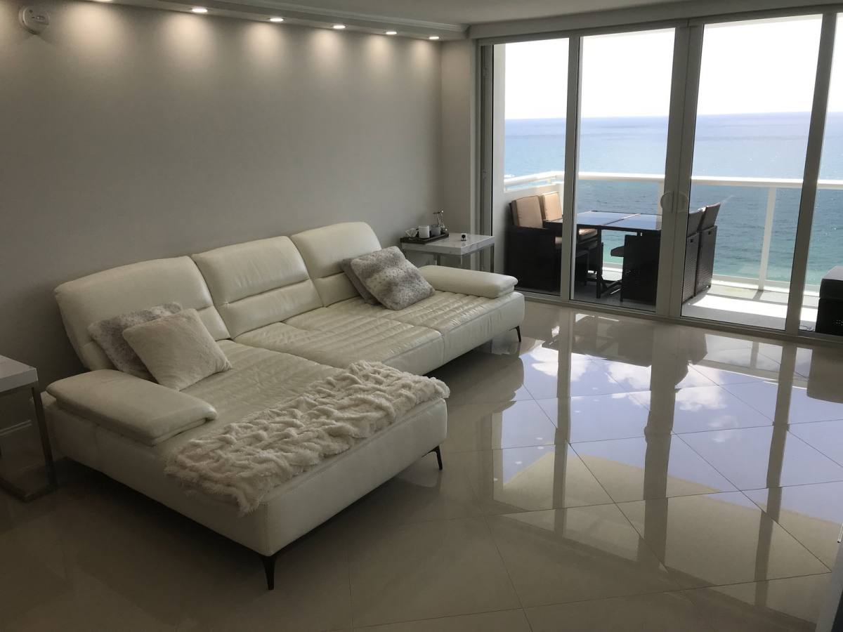 Condo for rent at 3140 S Ocean Dr, Hallandale, FL 33009