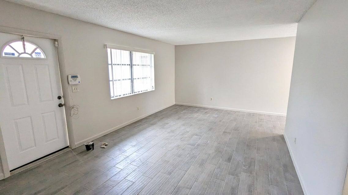 Apartment for rent at 9214 E Highland Pines Blvd, Palm Beach Gardens, FL 33418