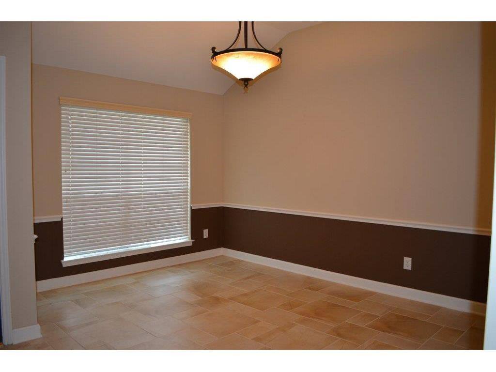 House for rent at 3712 Glenhill Dr, Pearland, TX 77584