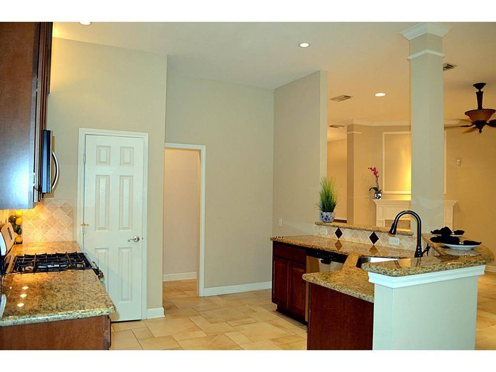 House for rent at 3712 Glenhill Dr, Pearland, TX 77584