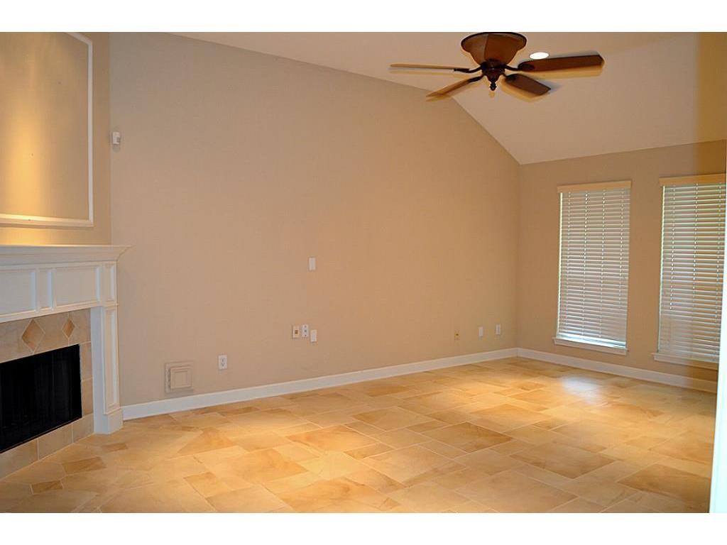 House for rent at 3712 Glenhill Dr, Pearland, TX 77584