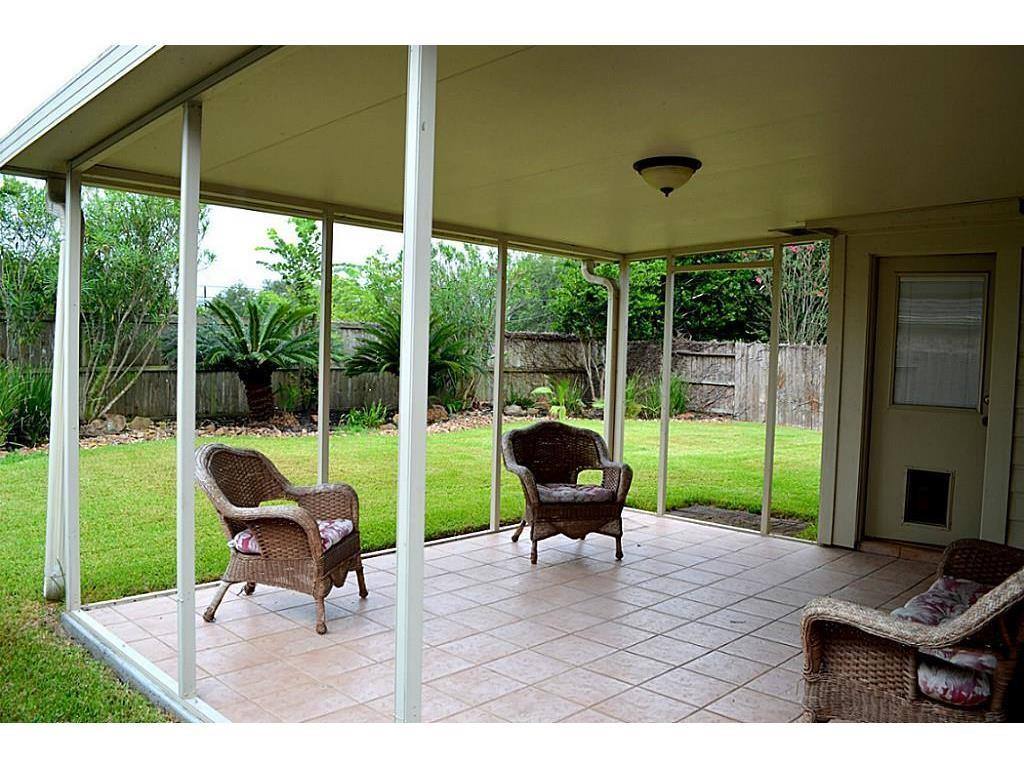 House for rent at 3712 Glenhill Dr, Pearland, TX 77584