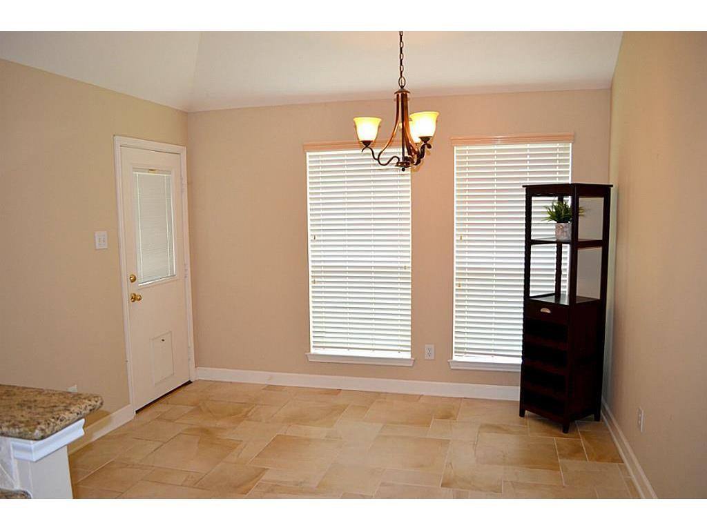 House for rent at 3712 Glenhill Dr, Pearland, TX 77584