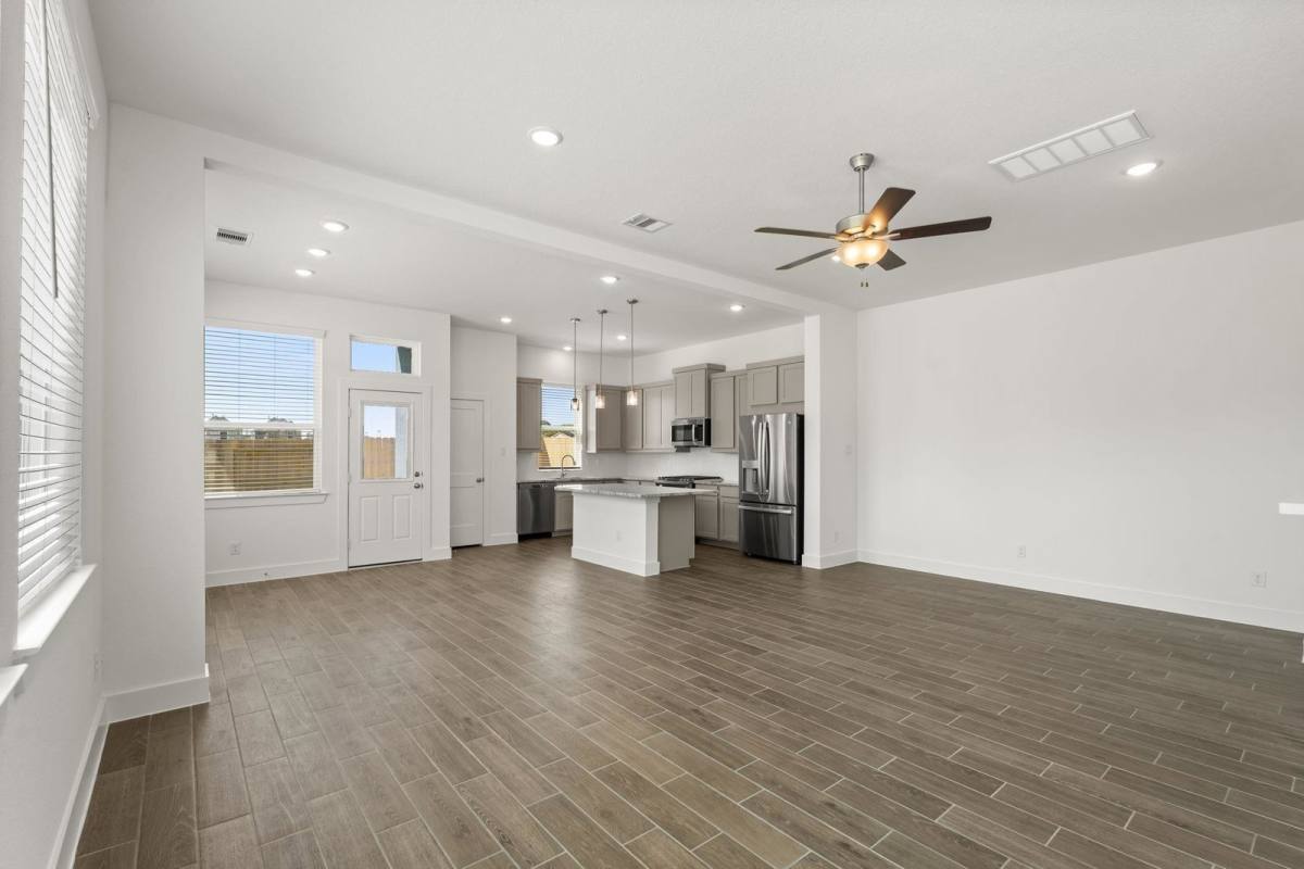 House for rent at 416 Park Hill Court, Stafford, TX 77477