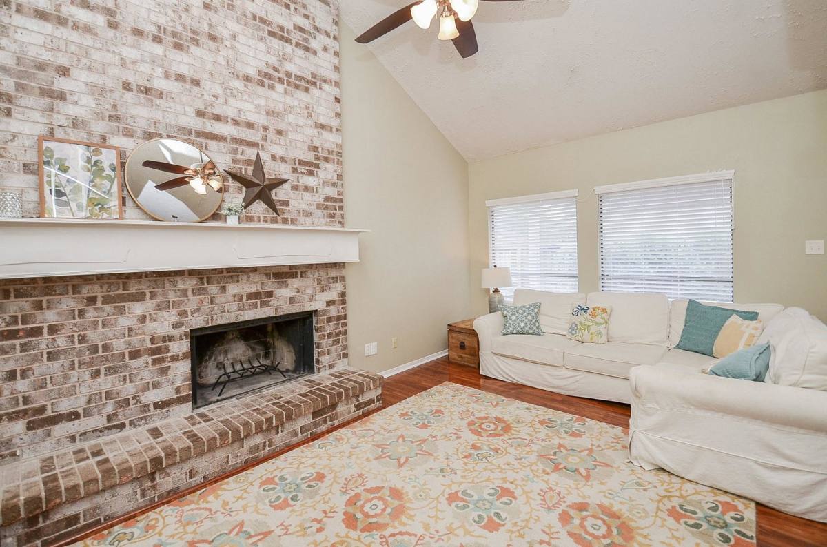 House for rent at 2113 Echo Ridge, Sugar Land, TX 77478