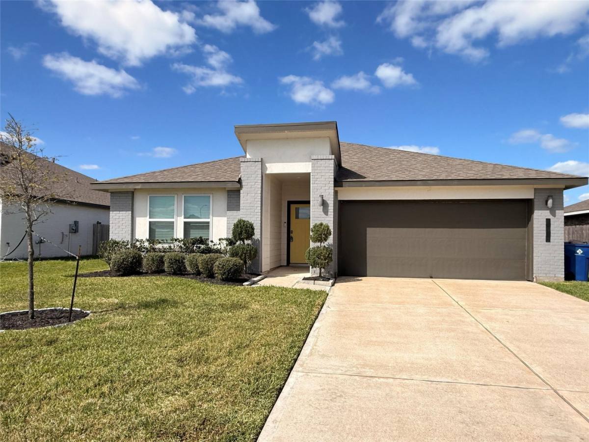 House for rent at 57 Spring Lane, Manvel, TX 77578