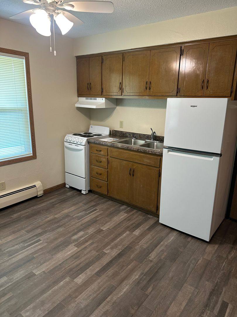 Apartment for rent at 1526 16th Ave SE, Saint Cloud, MN 56304