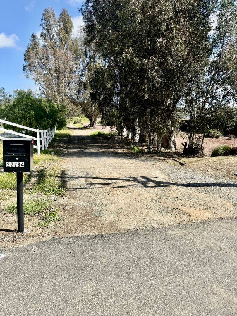 House for rent at 22784 Grand Ave, Wildomar, CA 92595