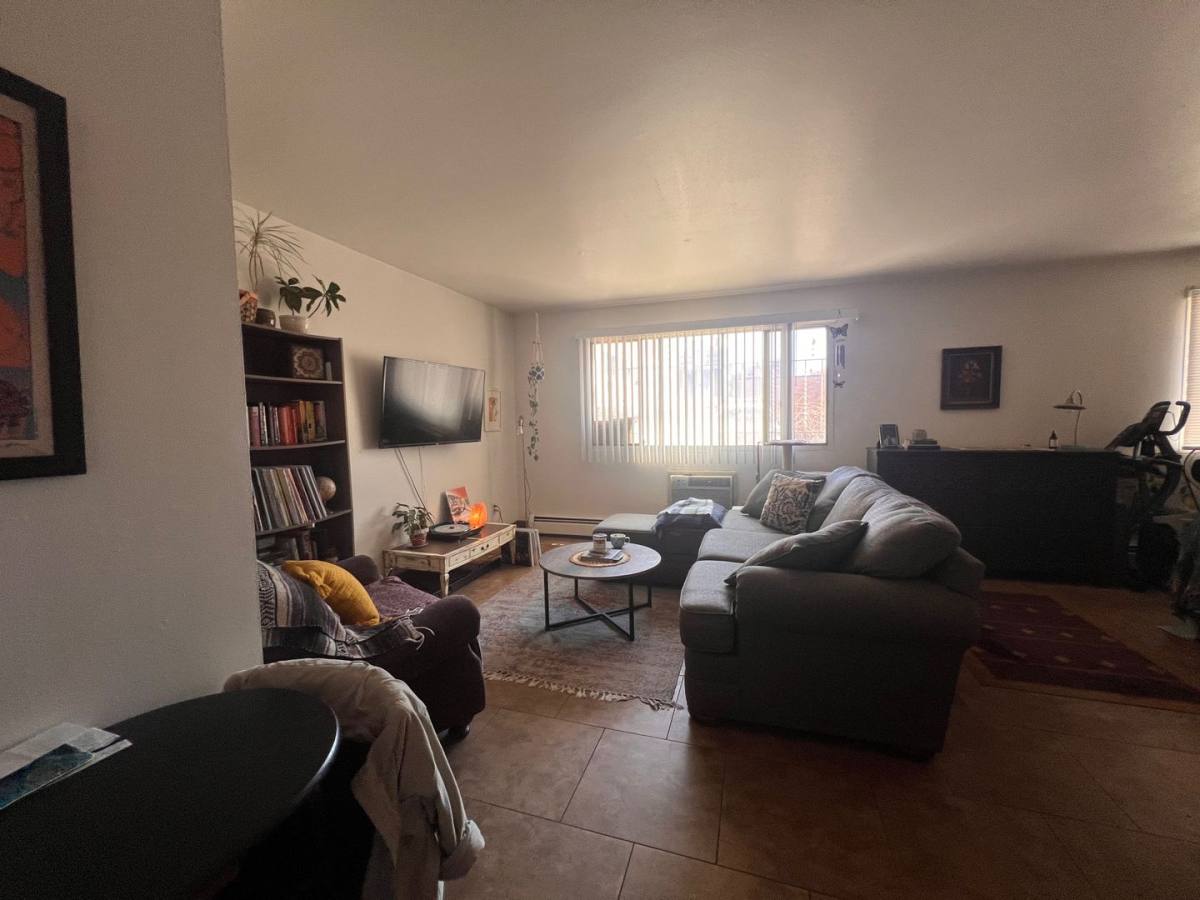 Apartment for rent at 1576 N Warren Ave, Milwaukee, WI 53202