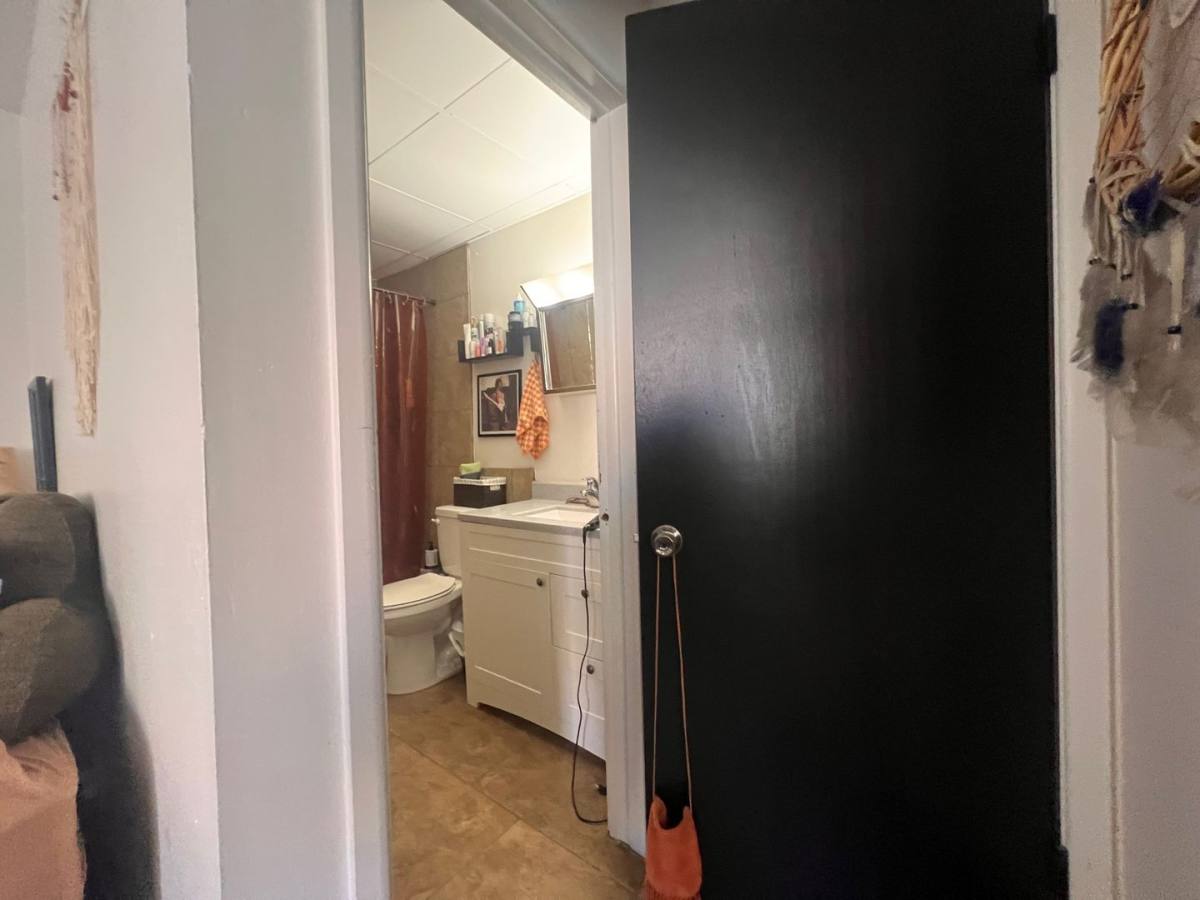 Apartment for rent at 1576 N Warren Ave, Milwaukee, WI 53202