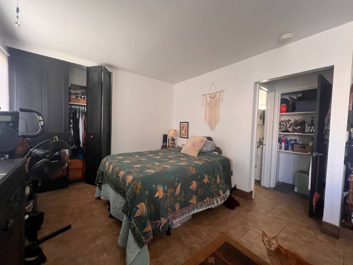 Apartment for rent at 1576 N Warren Ave, Milwaukee, WI 53202