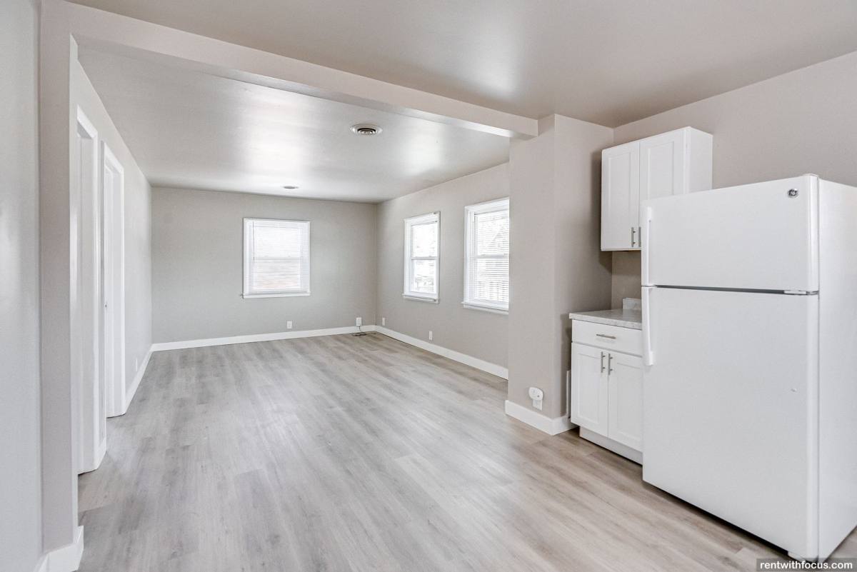 Apartment for rent at 1001 Main Ave, Kaukauna, WI 54130