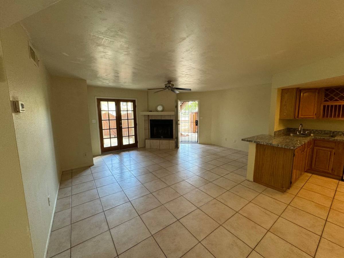 Condo for rent at 16402 N 31st St, Phoenix, AZ 85032