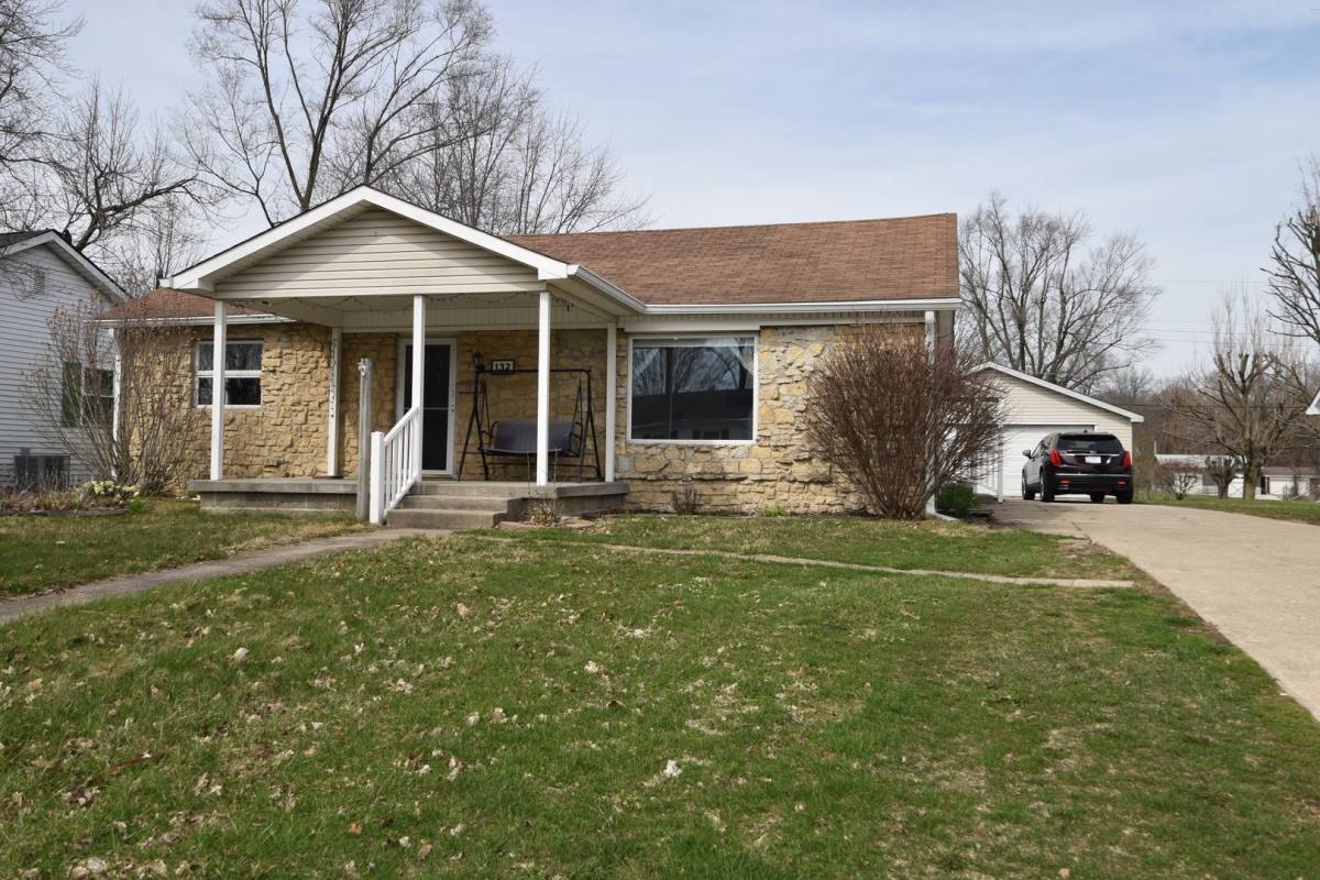 House for rent at 132 E McKenzie Rd, Greenfield, IN 46140