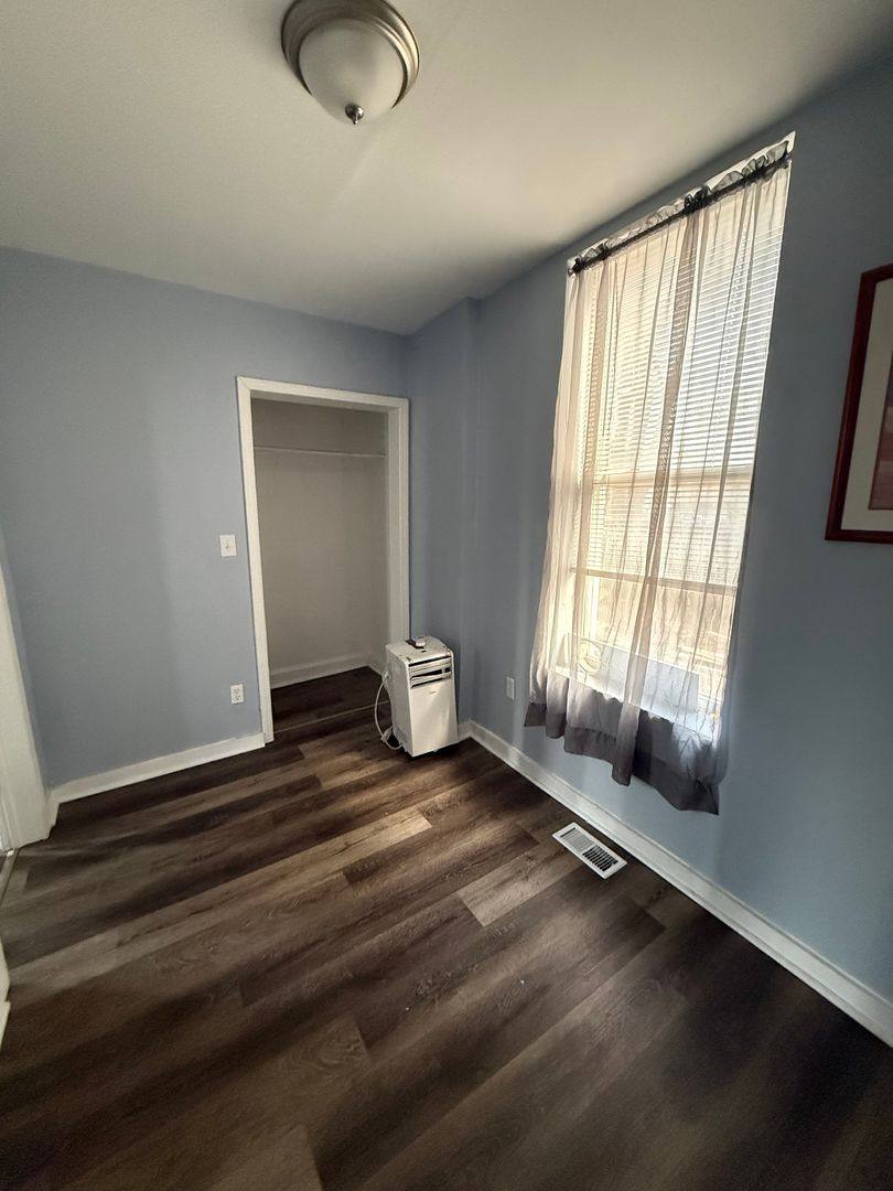 Apartment for rent at 2101 S Marshall Blvd, Chicago, IL 60623