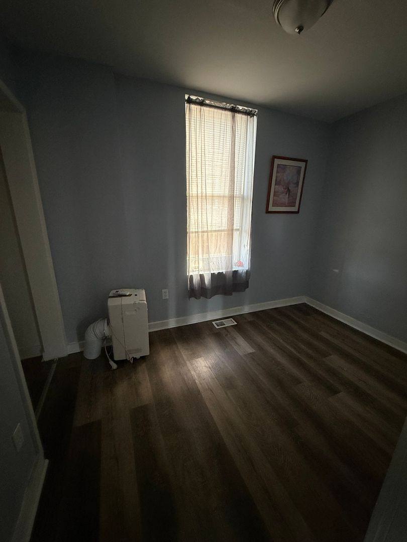 Apartment for rent at 2101 S Marshall Blvd, Chicago, IL 60623