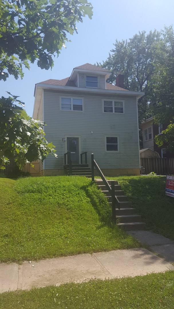 House for rent at 425 E 16th Ave, Columbus, OH 43201