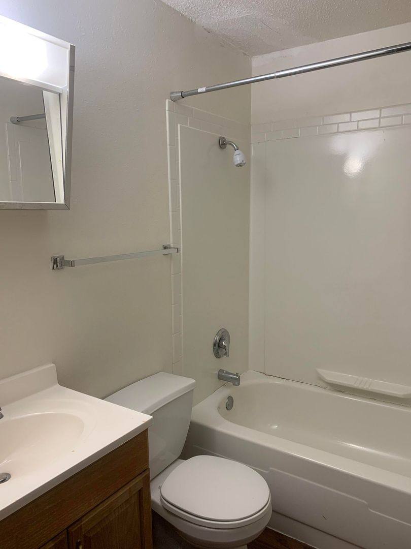 Apartment for rent at 1010 16th St N, Fargo, ND 58102
