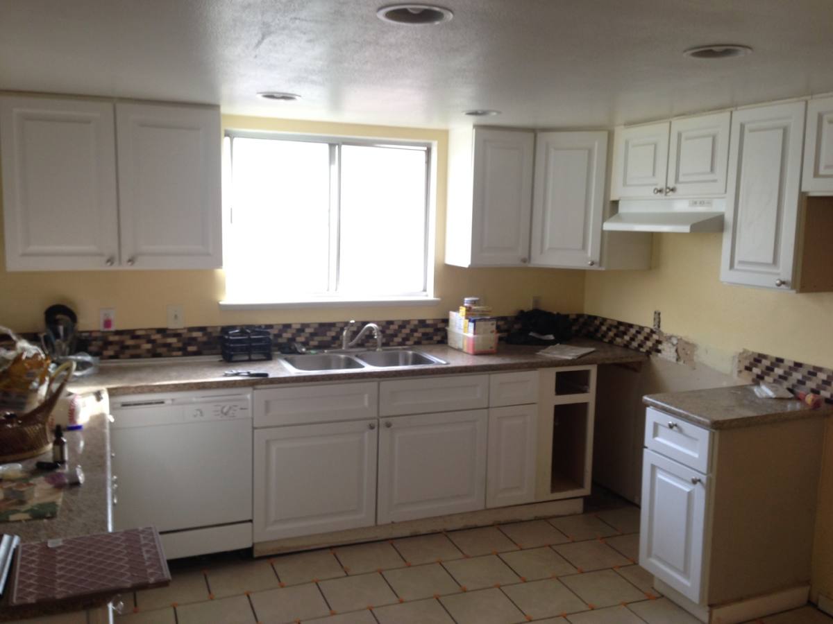 House for rent at 44908 Logue Ave, Lancaster, CA 93535