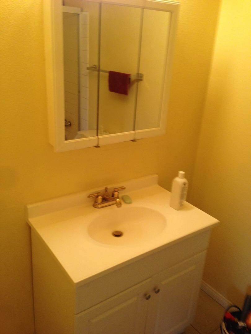 House for rent at 44908 Logue Ave, Lancaster, CA 93535
