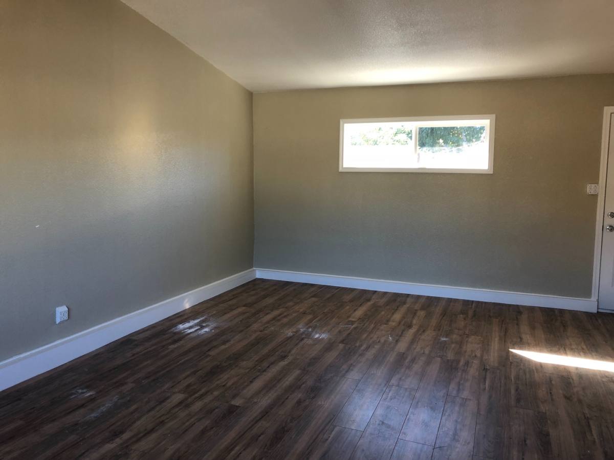 House for rent at 3138 E Ave, Palmdale, CA 93550
