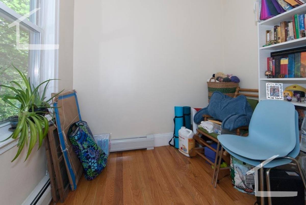 Apartment for rent at 50 Cameron St #2, Brookline, MA 02445